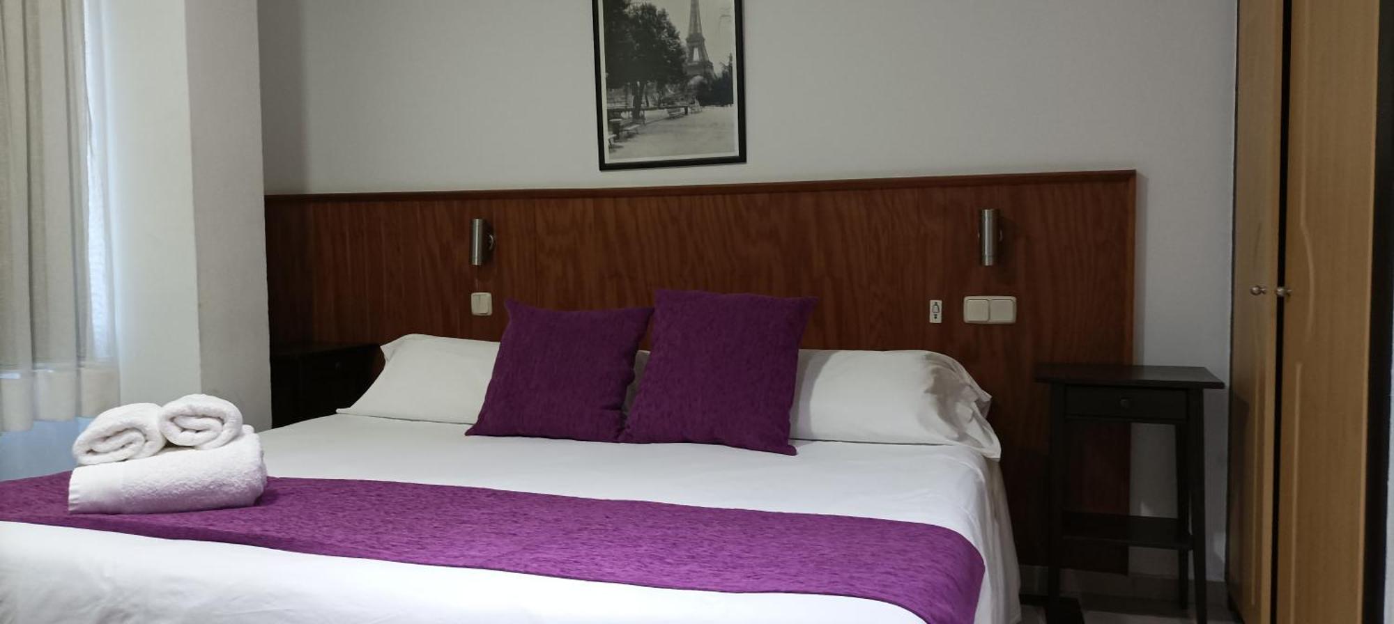 Hostal Doña Isabel Majadahonda Exterior foto